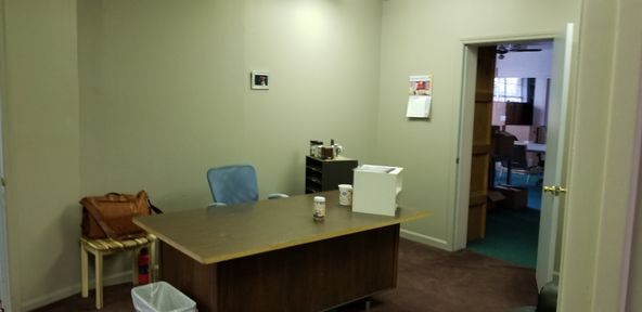 123 Walnut St, Frankfort, KY 40601
